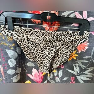 Skatie Cheryl bottoms Size Small - Manhattan - Salty Blonde Collab